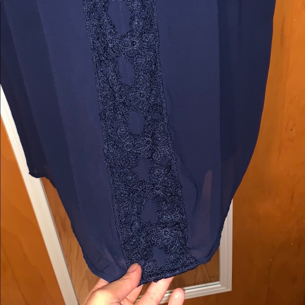 Lauriebelles Laced Top - Picture 3 of 3